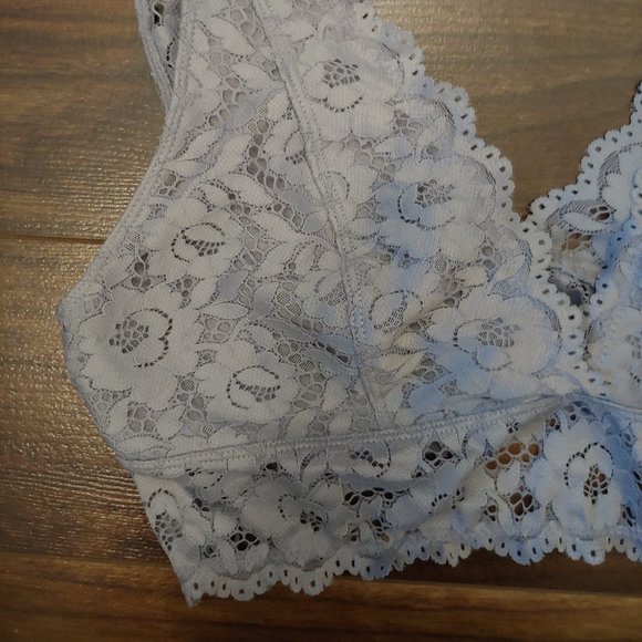 GEORGE | lace bralette - Picture 2 of 5